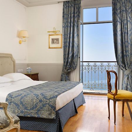 Royal Hotel Sanremo Eksteriør billede A room at the hotel