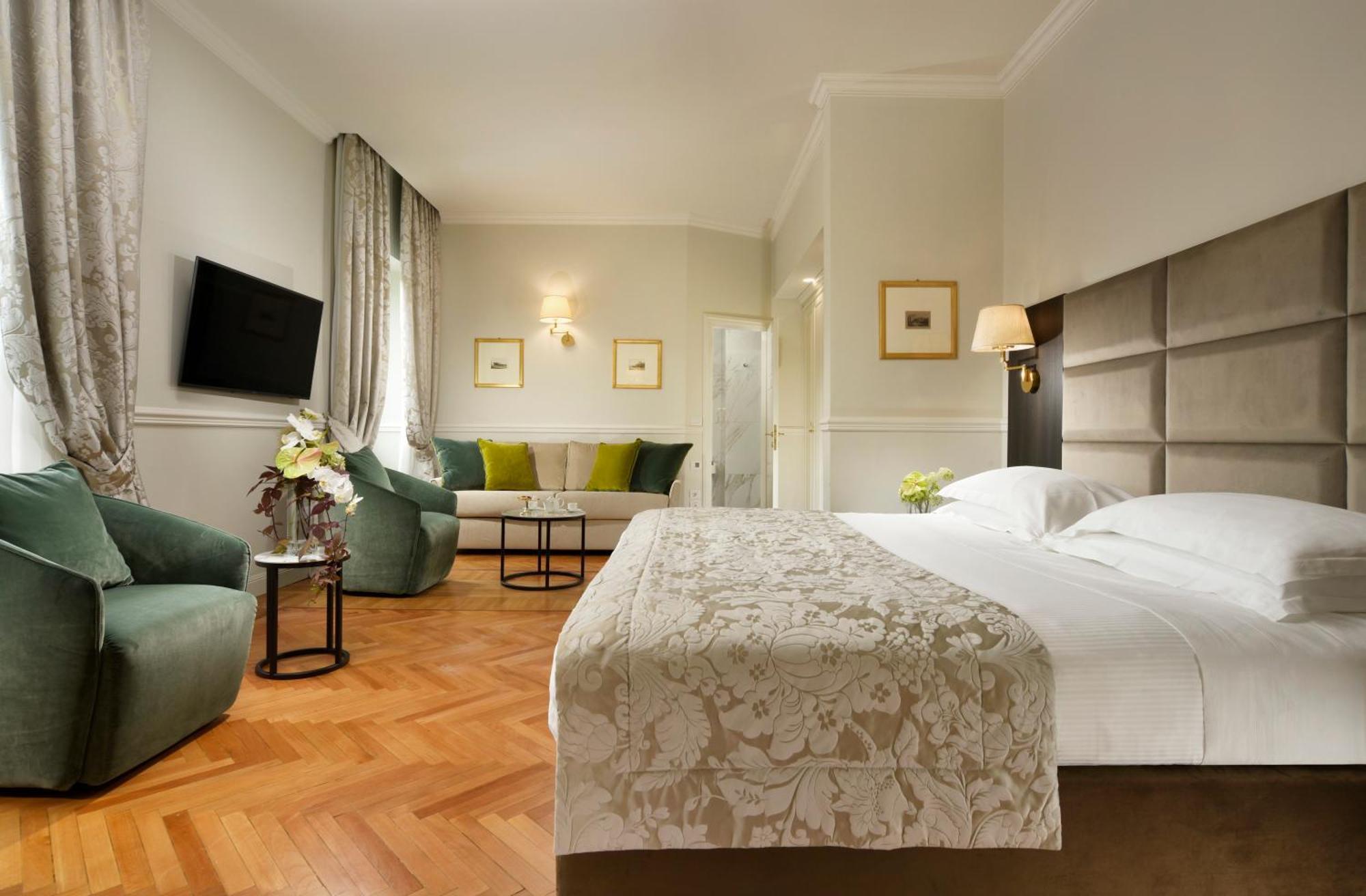 Royal Hotel Sanremo Eksteriør billede Junior Suite
