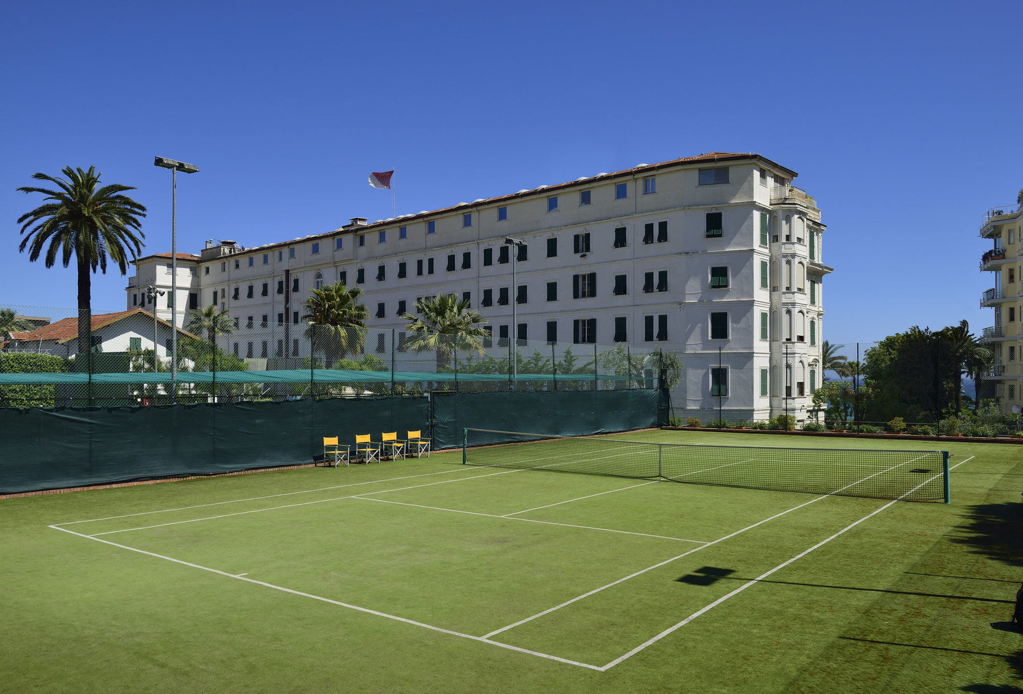 Royal Hotel Sanremo Eksteriør billede Tennis Club